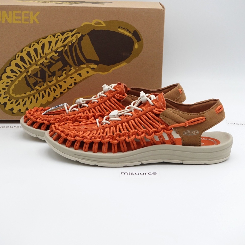 NEW KEEN UNEEK Strappy Sandal 1030734 Gold Flame/Chipmunk